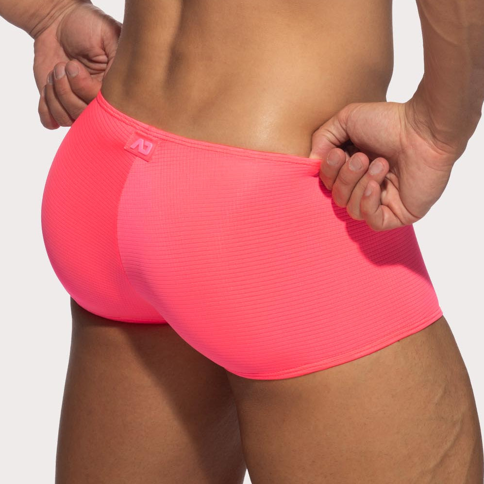 Addicted Veloz Dry Trunk - Mini Boxer Pants im Low-Rise Design aus ultra-leichtem Material in neon-pink, back