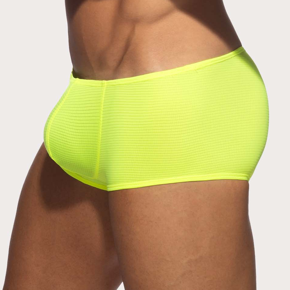Addicted Veloz Dry Trunk - Mini Boxer Pants im Low-Rise Design aus ultra-leichtem Material in neon-gelb