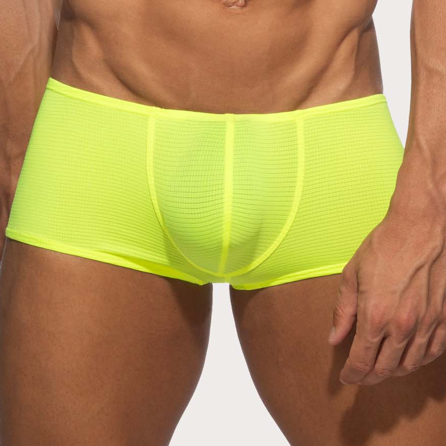 Addicted Veloz Dry Trunk - Mini Boxer Pants im Low-Rise Design aus ultra-leichtem Material in neon-gelb, front
